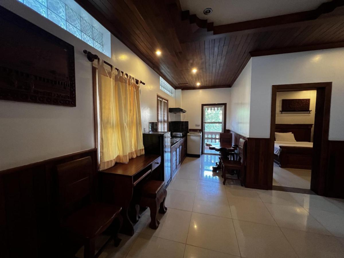 Shining Angkor Apartment Hotel Siem Reap Bagian luar foto