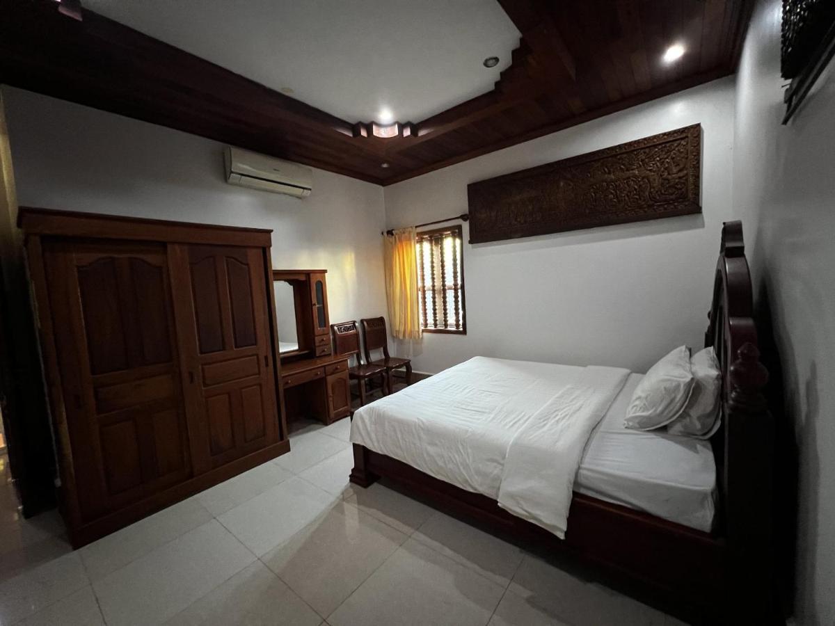 Shining Angkor Apartment Hotel Siem Reap Bagian luar foto