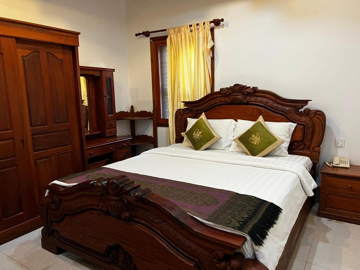 Shining Angkor Apartment Hotel Siem Reap Bagian luar foto